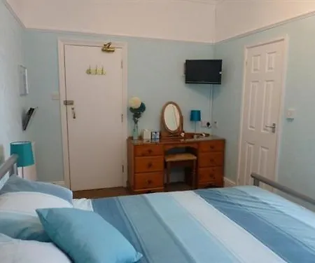 The Meltham 3* Scarborough